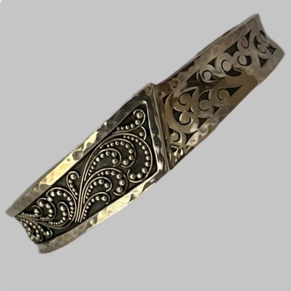 Vintage Sterling Silver Cuff Bracelet have Granulated Details Retired Lois Hill - Picture 4 of 15